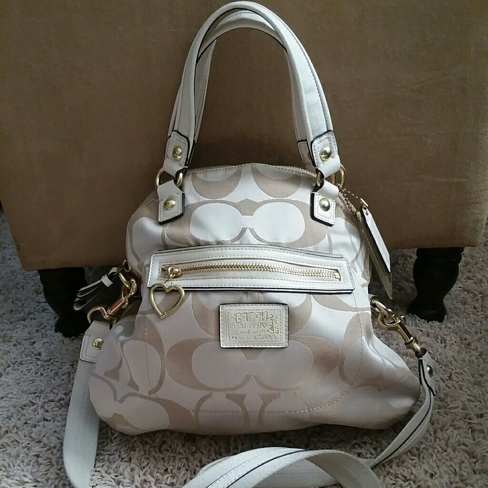 SOLDCoach F21713 Khaki Poppy Daisy Foldover